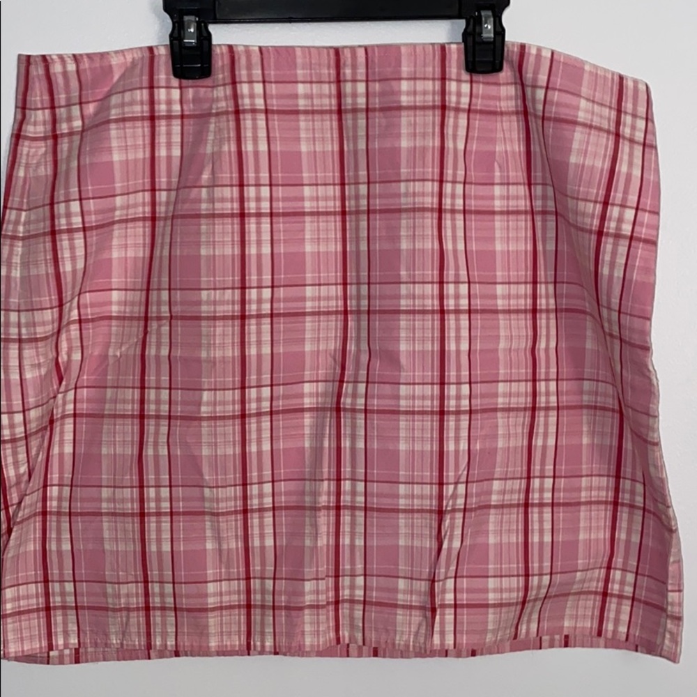 Pink and white skirt